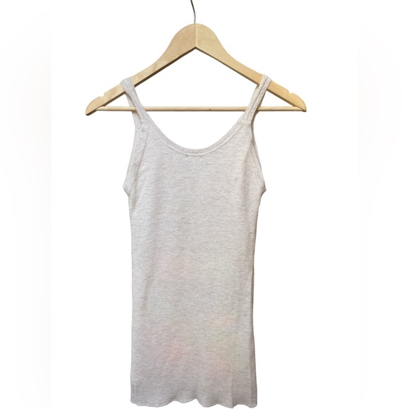 Gicipi | Vintage Tank 🤍 - Picture 2 of 5